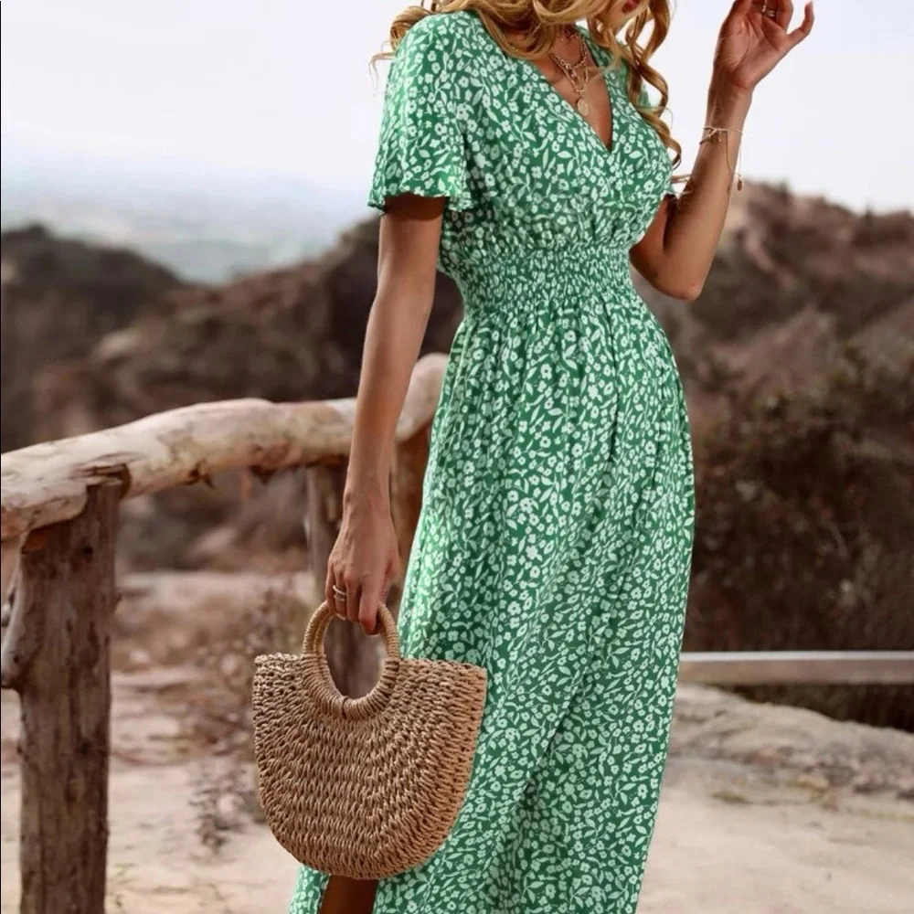 Boho floral print shirred waist slit thigh maxi dress - Picture 2 of 6
